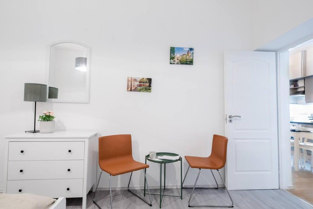 Central Brand New And Modern Apartment Budapest Exterior foto