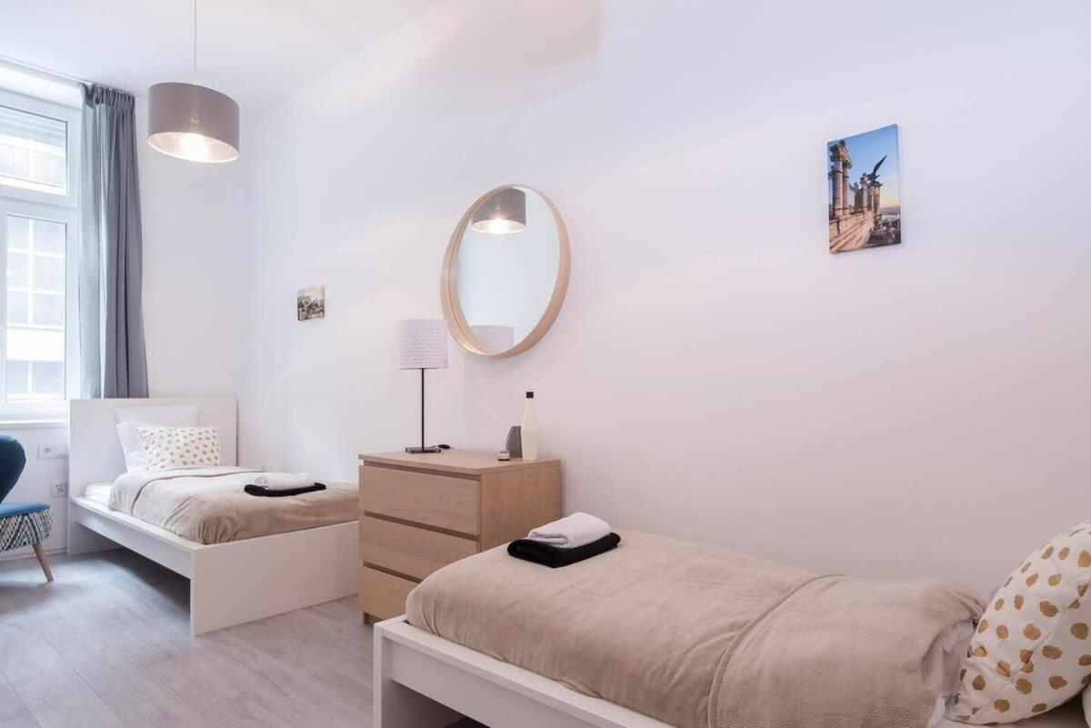 Central Brand New And Modern Apartment Budapest Exterior foto